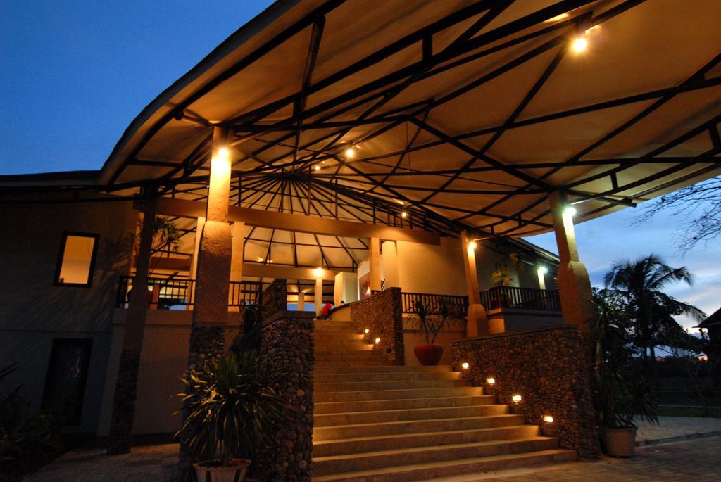 Nusantara Diving Centre Resort & Spa 마나도 외부 사진