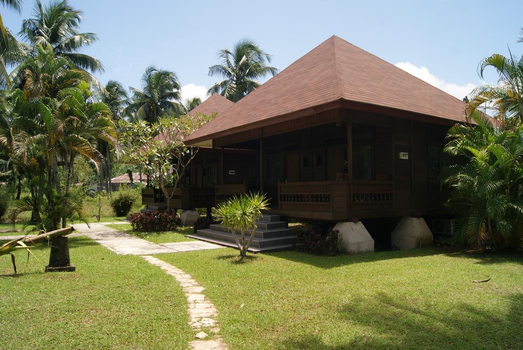 Nusantara Diving Centre Resort & Spa 마나도 외부 사진